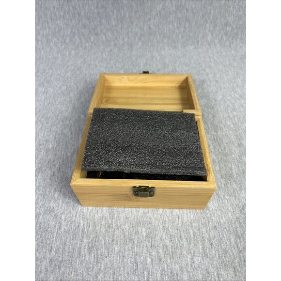 Bamboo Stash box, Skull Design - Picture 3 of 16